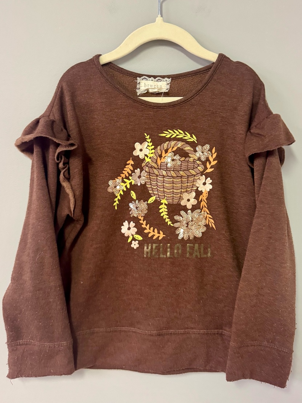 btween Brown Ruffle-Sleeve Sweatshirt with Harvest Basket Graphic